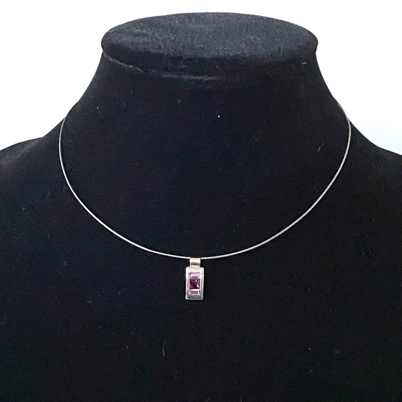 Express Earrings Necklace Set with Crystals - Picture 8 of 10